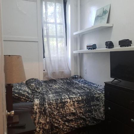 Private Room In East Village Apartment นิวยอร์ก ภายนอก รูปภาพ